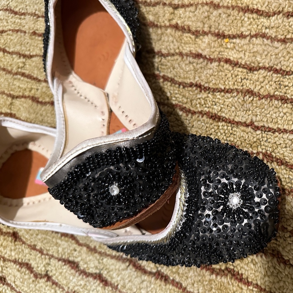 Black beaded ballet flat leather punjab jutti kassah